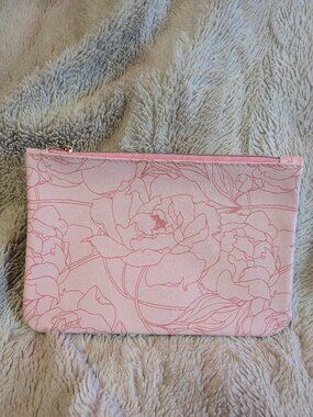 Ipsy May Glam Bag 2021 Pink Floral Makeup Bag NEW